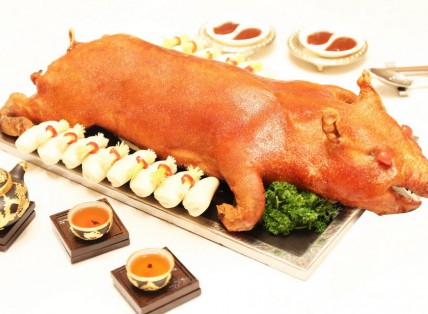 Giới thiệu bạn món heo quay quận Bình Tân ngon tuyệt cú mèo